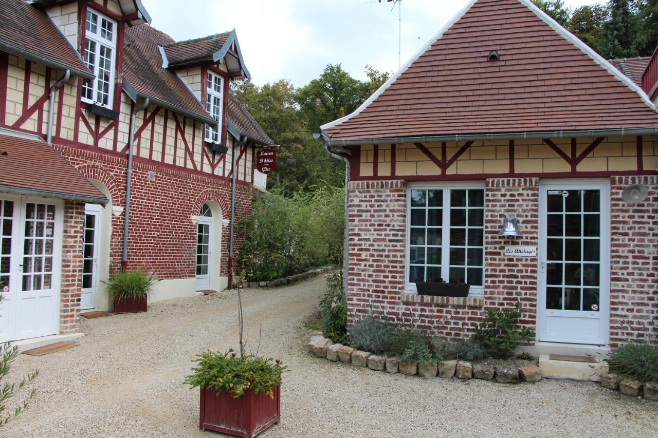 Hotel L'Ecurie De Vieux-Moulin Exterior foto