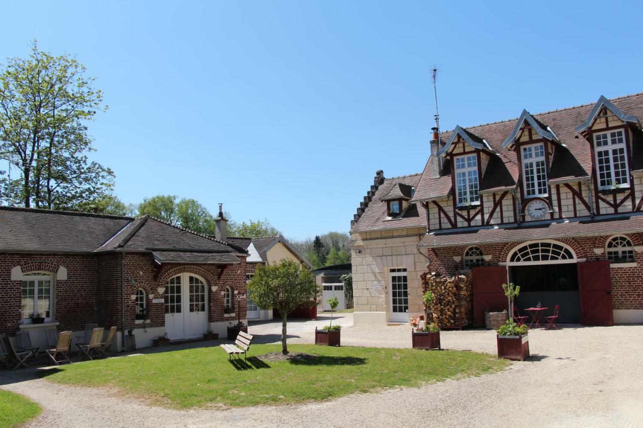 Hotel L'Ecurie De Vieux-Moulin Exterior foto